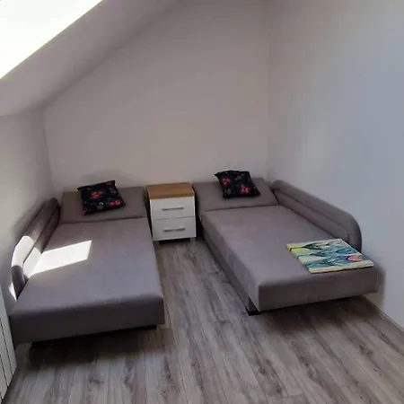 Domek Na Wzgorzu Feriehus Bogacko