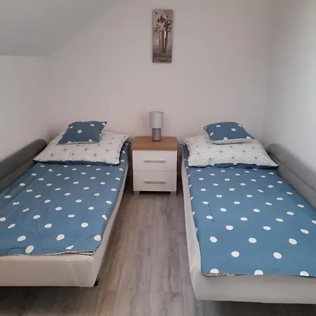 Domek Na Wzgorzu